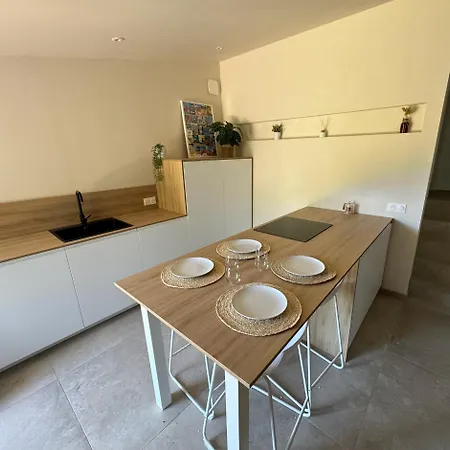 Charmante Maison En Pierre Vue Et Piscine Privee