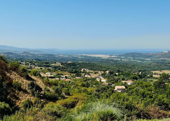 Charmante Maison En Pierre Vue Et Piscine Privee *